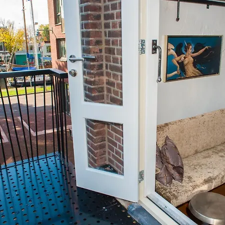 Goudse Watertoren, 't Kleinste Woontorentje Nederland Apartament *