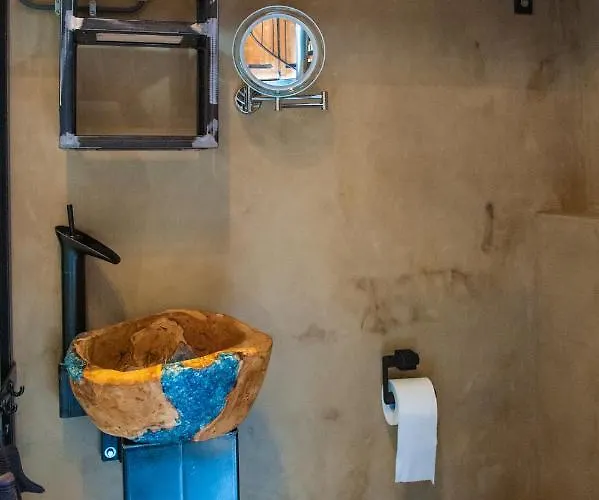 Appartement Goudse Watertoren, 't Kleinste Woontorentje Nederland Gouda